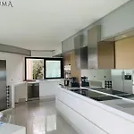 06al - Architect-designed With Pool And Sea View Villa