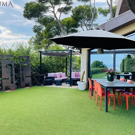 06al - Architect-designed With Pool And Sea View Vallauris